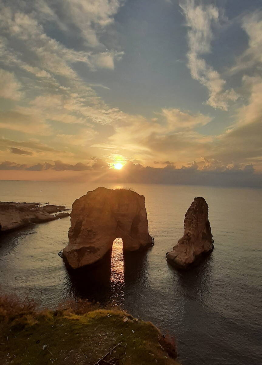 Immagine: 4_La Pidgeon Rock_s a Rouche, simbolo della città di Beirut