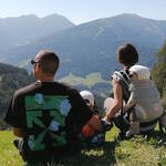 Immagine: 4_Tobia Zambotti_con famiglia in Trentino