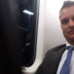 Immagine: 8_Steven Tait_rientro da una consulenza