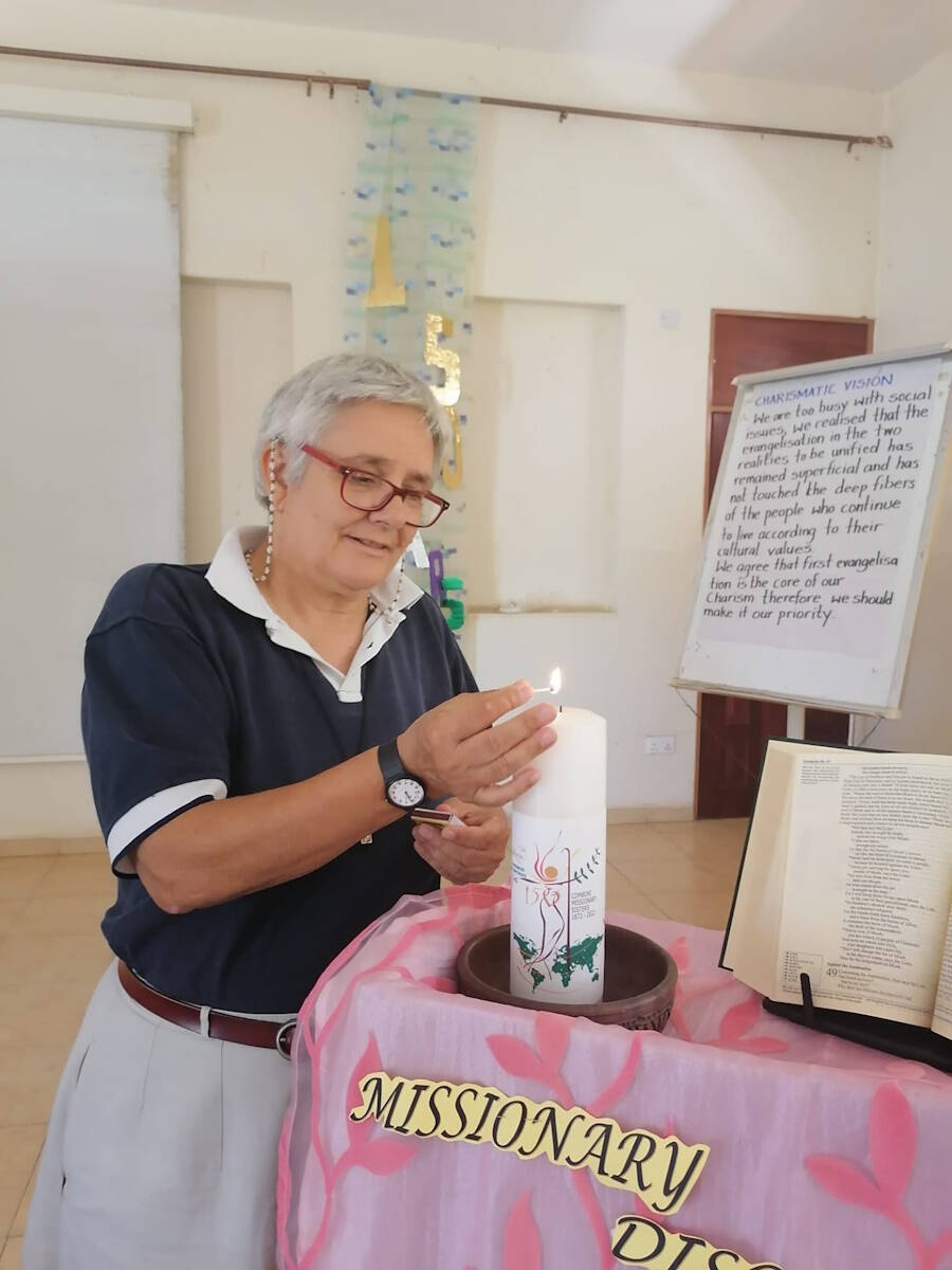 Immagine: Inizio di una assemblea provinciale