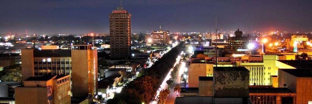 Immagine: Lusaka,_Zambia_at_Night
